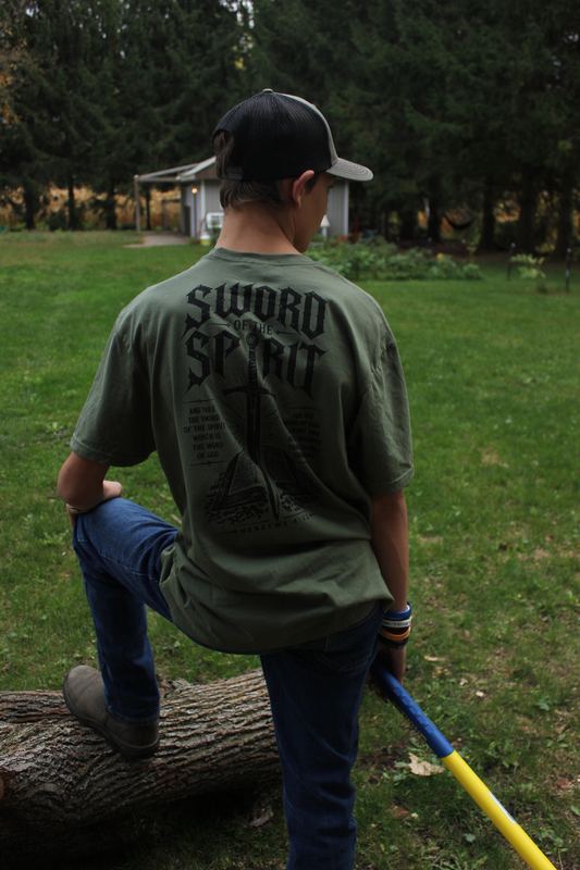 Back print, boot up on a log