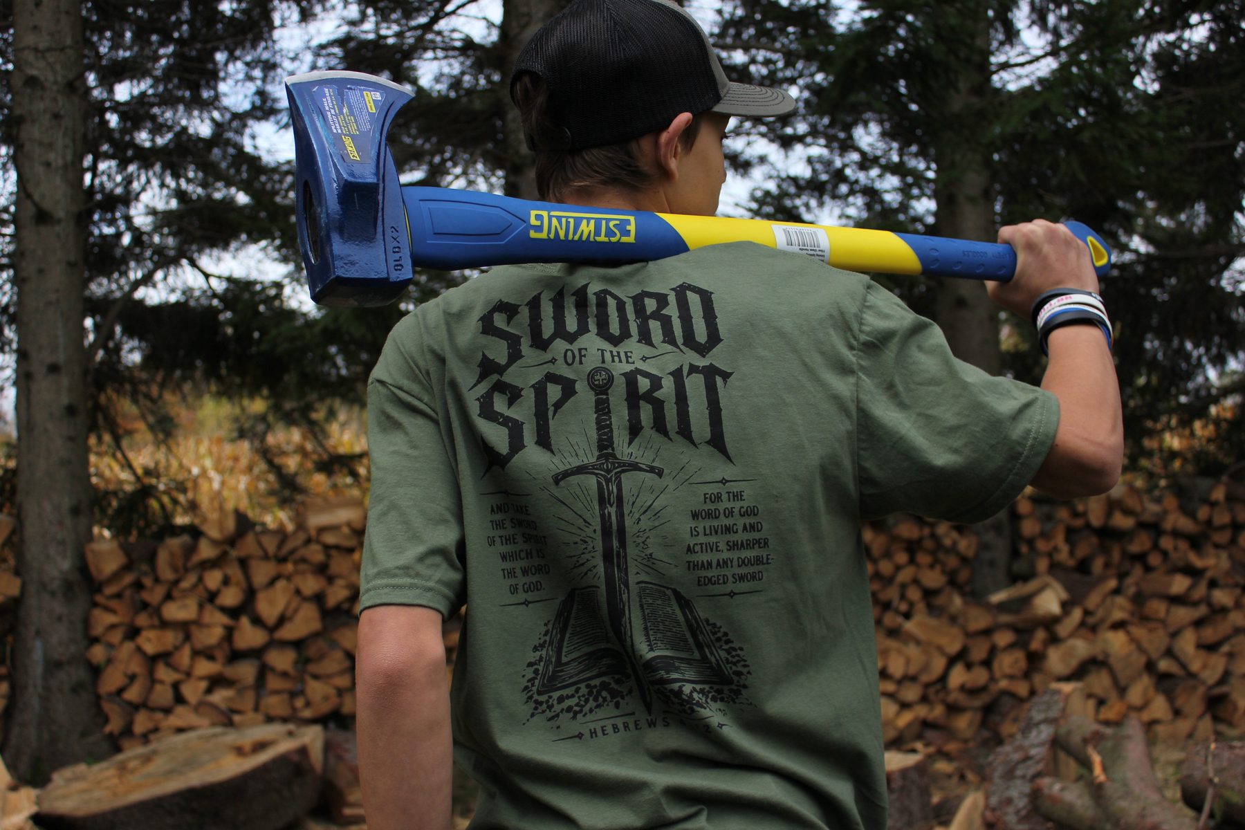 Back print, axe over the shoulder